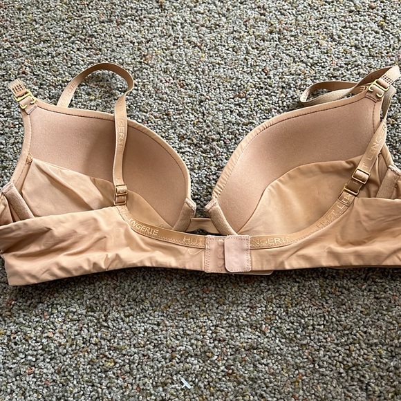 Huit lingerie bra size 36B no pads - Picture 2 of 4
